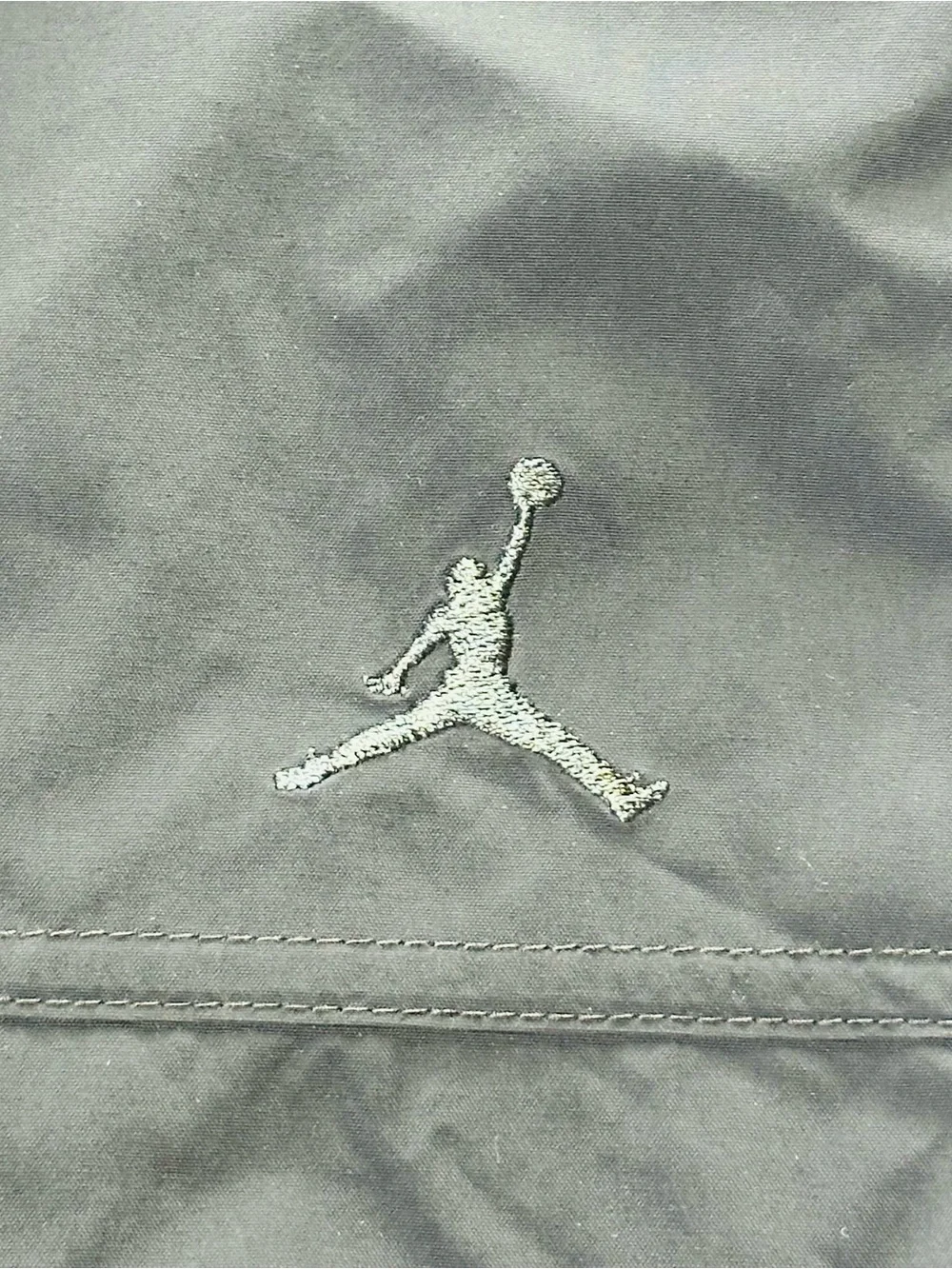 Jordan Essentials Men's Woven Trousers